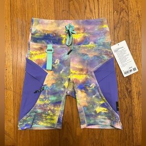 NWT Lululemon Cargo SHR Hiking Short 8” size 4